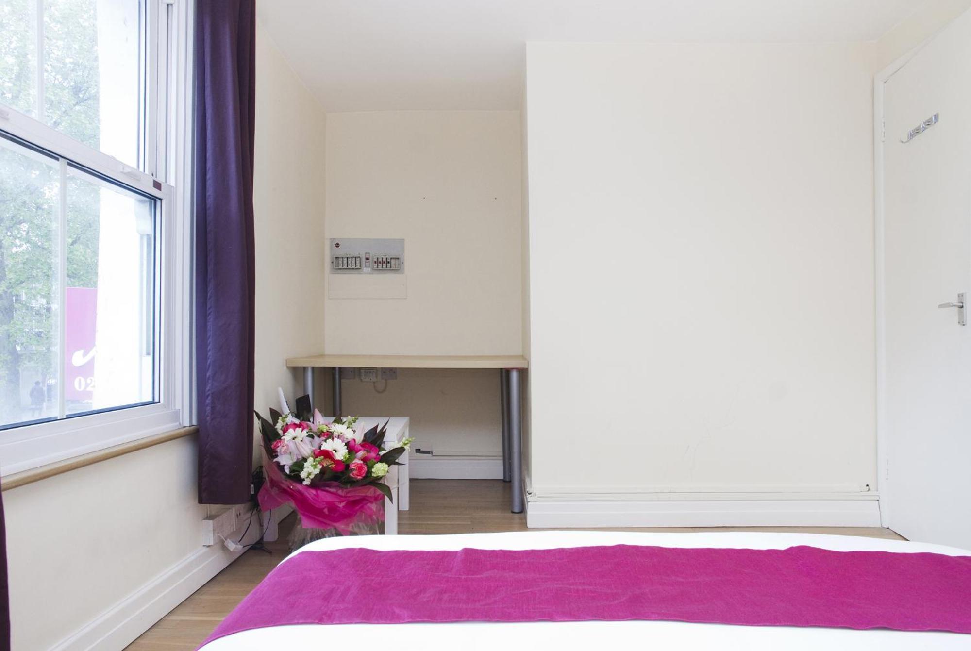 Holiday Lets London K ภายนอก รูปภาพ